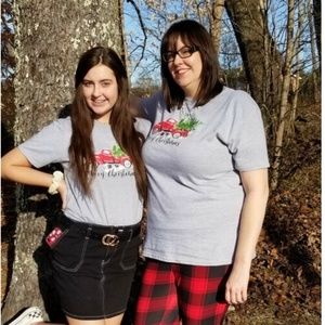 Meet your Posher, Holly